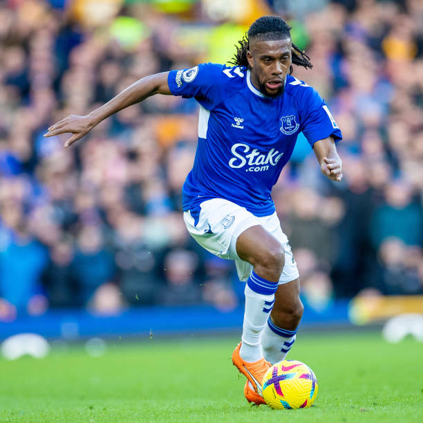 若塔不幸离 若塔不幸离