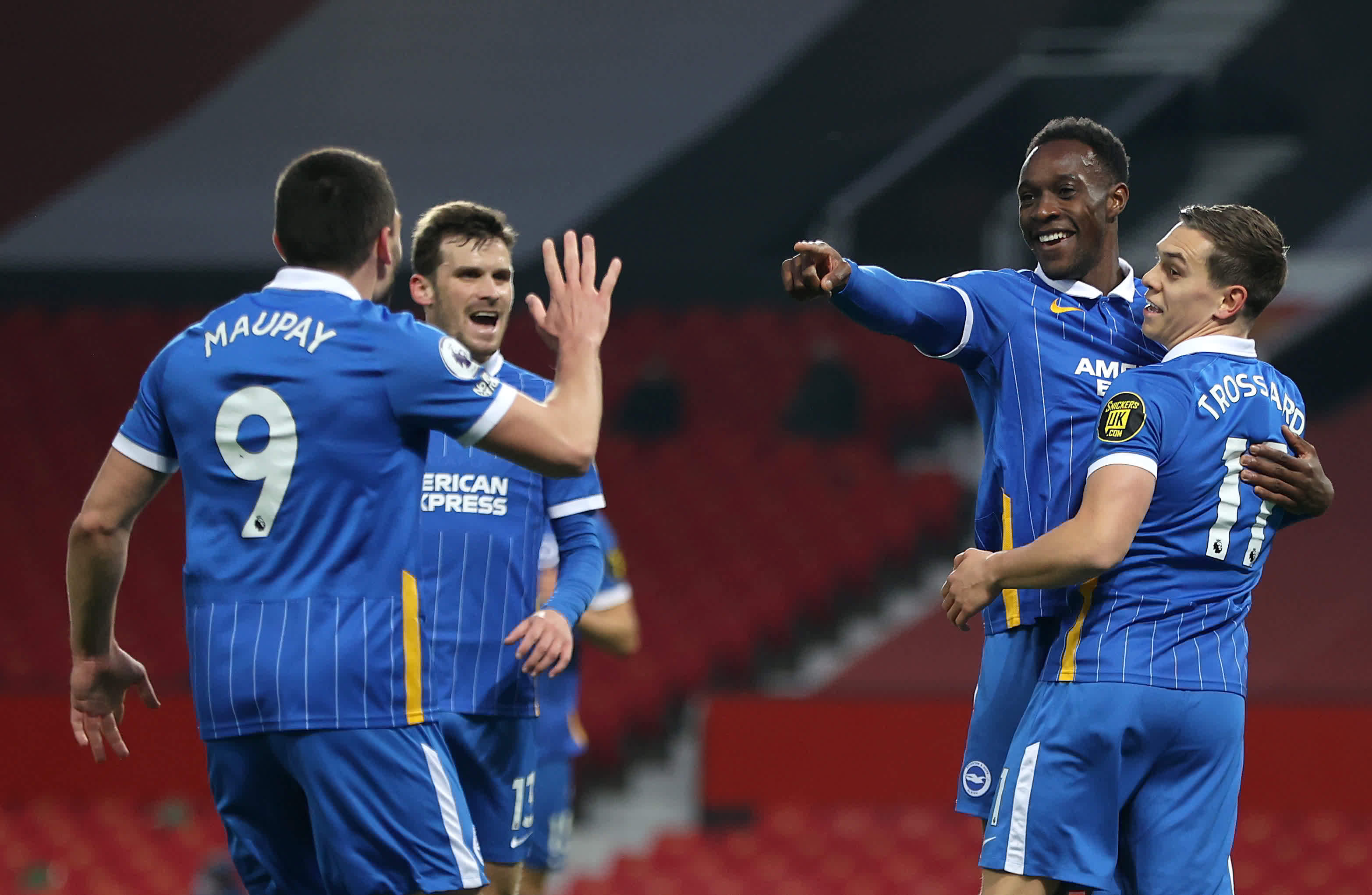 款传递爱心 款传递爱心